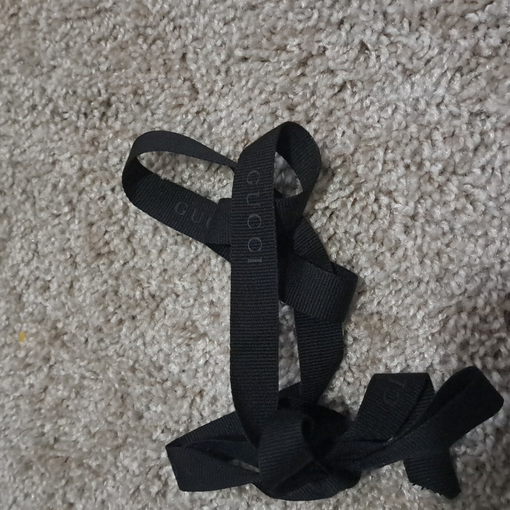 Gucci  Ribbon Bundle - Picture 7 of 9
